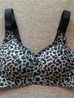 Seamless Leopard Print Wireless Bra - Black/Grey